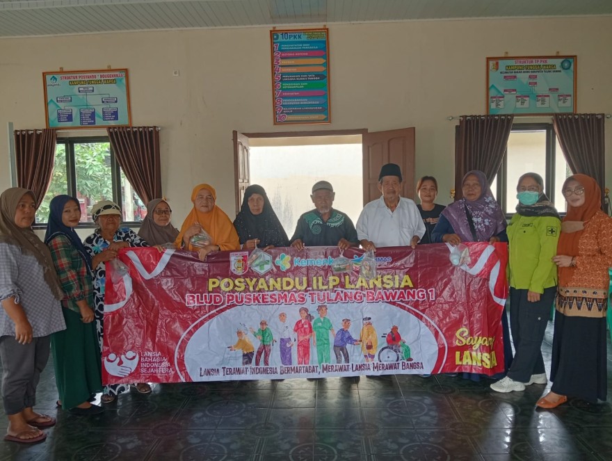 Kegiatan Posyandu Lansia di Kampung Tunggal Warga