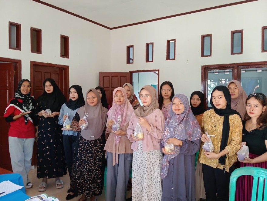 Kegiatan Posyandu Ibu Hamil di Kampung Tunggal Warga