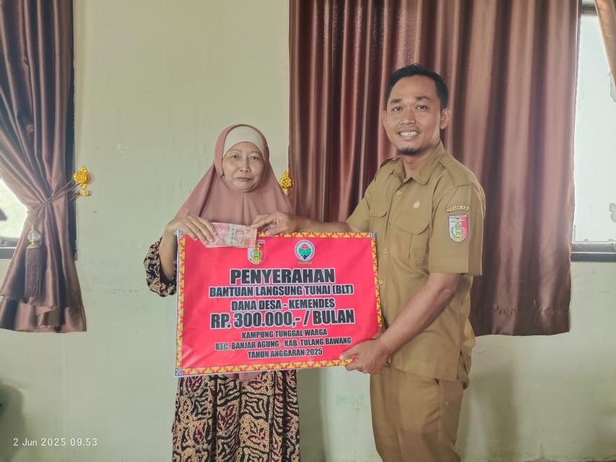 Kegiatan Pembagian BLT - DD Tahap II Bulan April s.d Juni Tahun 2025 Kampung Tunggal Warga